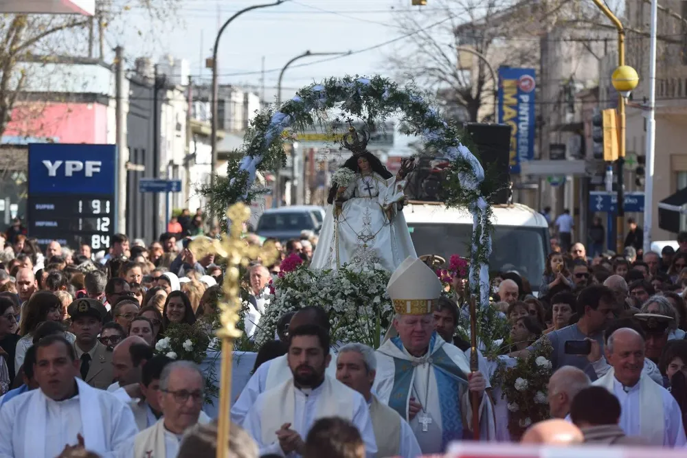 Procesión virgen otro