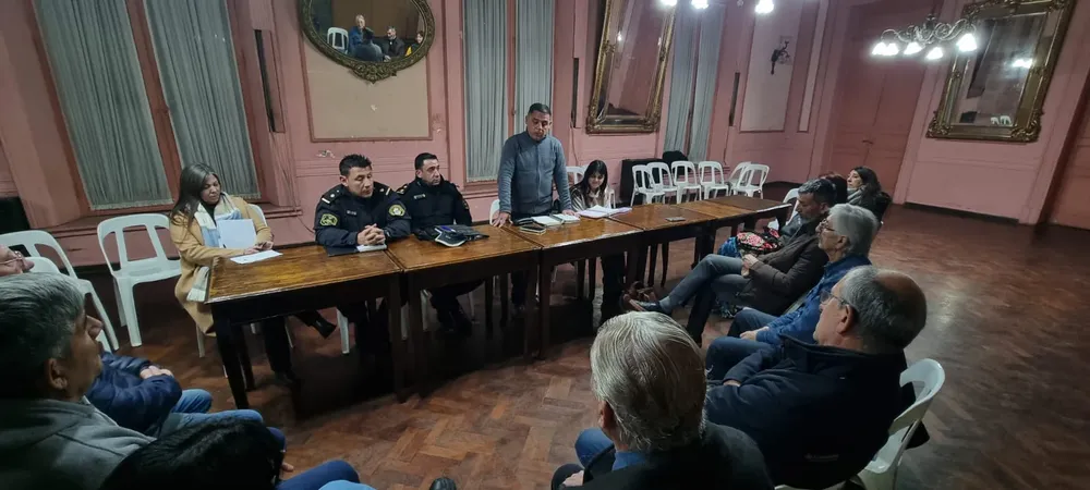 Seguridad Centro de Comercio 2