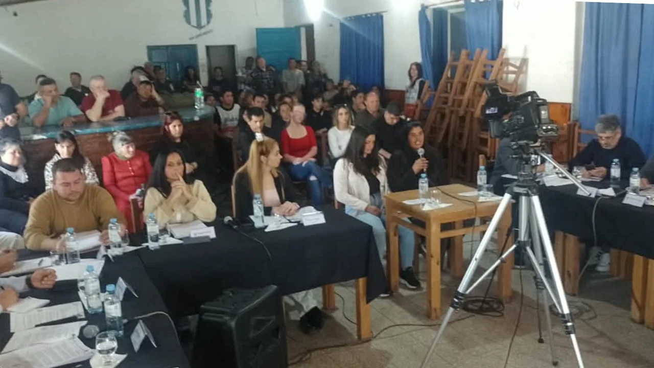 HCD Gobernador Castro