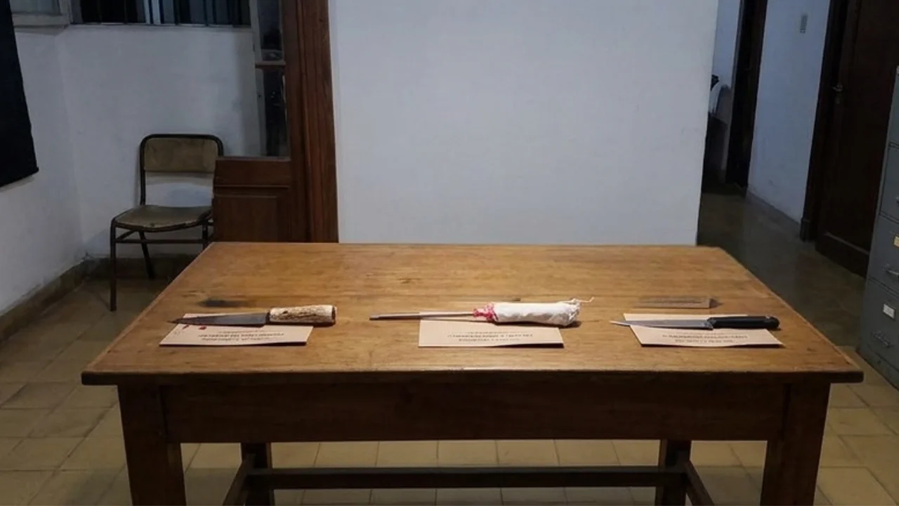Detenidos cuchillos 2-Photoroom