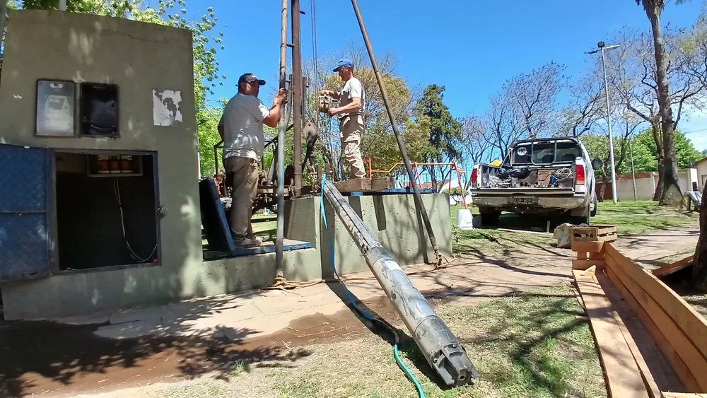 Bomba de agua otro