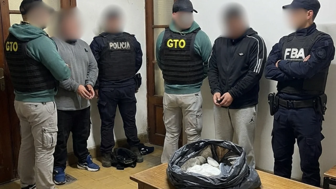 Detenidos cocaina  (1)